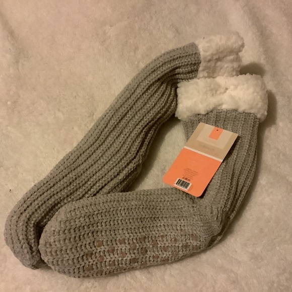 Chenille Slipper Sock Women’s L /XL color Tan NWT - Picture 1 of 6